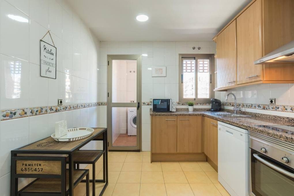 Апартаменты Apartamento Top Vistas Al Mar Малага Экстерьер фото